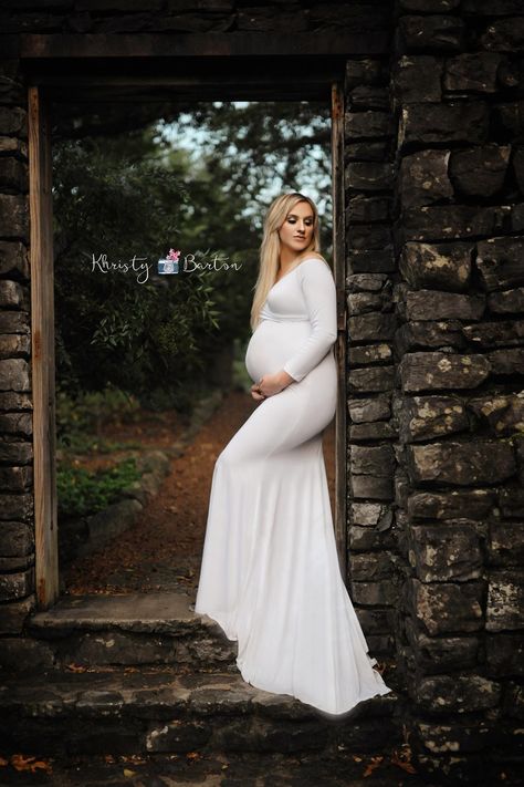 Maternity Photos On Stairs, Maternity Photography With Robe, Detailed Maternity Photos, Maternity Pictures Big Dress, Castle Maternity Shoot, Maternity Photography Puffy Dress, Pregnant Bride, Maternity Photography Poses Outdoors, Baby Bump Photos