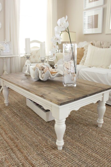 Coffee table                                                                                                                                                                                 More Cozy Farmhouse Living Room, Modern Farmhouse Living Room Decor, Coffee Table Makeover, Farmhouse Living Room Decor Ideas, Modern Farmhouse Living, Cottage Shabby Chic, Shabby Chic Living, Shabby Chic Living Room, Coffee Table Farmhouse