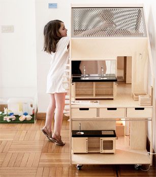 The dolls villa on wheels is a sustainably built, contemporary house for dolls of 30 centimeter. Liliane Limpens design Modern Dolls House, Barbie Houses, Handmade Charlotte, Barbie Doll House, Modern Dollhouse, Dollhouse Ideas, Wooden Dollhouse, Dolls Houses, Barbie Furniture