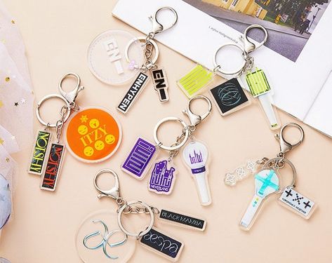 Hey, I found this really awesome Etsy listing at https://www.etsy.com/listing/1016621508/kpop-3pce-set-acrylic-keychain-g-idle Etsy Keychain, Keyring Kpop, Blackpink Lightstick, Aespa Itzy, Exo Lightstick, Acrylic Ideas, Samsung Galaxy Phones, Ring Bag, Acrylic Keychain