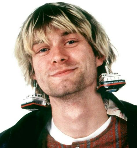 Kurt Wanting To Be Someone Else, Curco Vein, Nirvana Songs, Kurt Cobain Photos, Kurt And Courtney, Donald Cobain, Quotes Celebrities, Nirvana Kurt Cobain, Nirvana Kurt