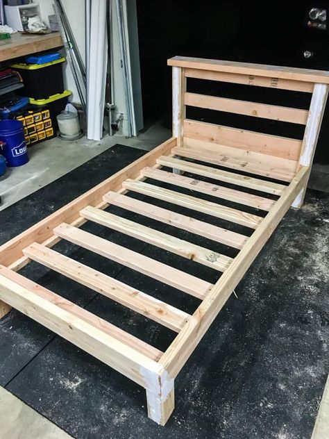 How to Build a Platform Bed with Legs for $50! - Joyful Derivatives Twin Bed Platform, Diy Twin Bed Frame, Diy Platform Bed Frame, Basic Bed Frame, Build A Platform Bed, Diy Twin Bed, Twin Bed Frame Wood, Twin Xl Bed Frame, Twin Platform Bed Frame