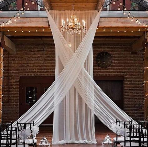 Rustic Church Wedding, Alter Decorations, Wedding Draping, Decorations Lights, Statement Chandelier, Wedding Alters, Tafel Decor, Bistro Lights, Statement Chandeliers