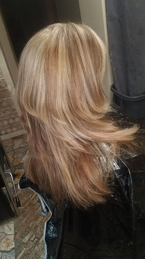 Blond Bleach Highlights, Blonde Chunky Highlights On Blonde Hair, Blonde Hair Chunky Highlights, Chunky Highlights On Blonde Hair, Blonde Hair With Chunky Lowlights, Chunky Highlights Blonde Hair, Chunky Lowlights For Blondes, Chunky Blonde Highlights On Blonde Hair, Chunky Lowlights