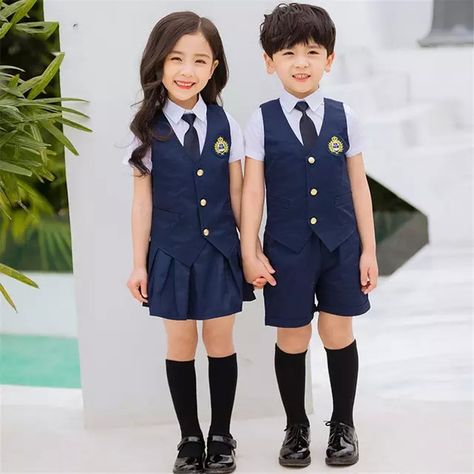 Private School Uniforms, Summer Kindergarten, Boys School Outfits, Clothes School, Vintage Baby Boys, School Uniform Kids, Boys Fall Outfits, Corporate Uniforms, School Uniform Fashion