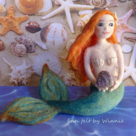 Felted Mermaid, Felt Mermaid, Mermaid Crafts, Wool Needle Felting, Sea Crafts, Mermaid Tale, Needle Felting Projects, Mermaid Dolls, Wool Art