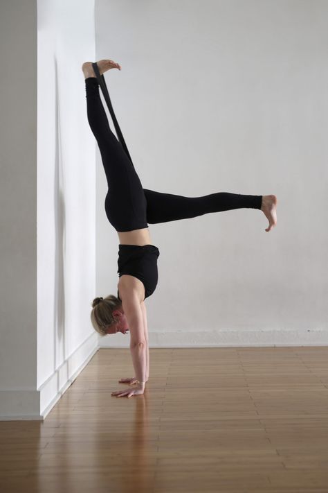 One-Legged Handstand Prep - Chrissy Carter Wall Handstand, Yoga Handstand, Yoga Wall, Chair Yoga, Things I Learned, Iyengar Yoga, The Pose, Body Awareness, Yoga Teachers