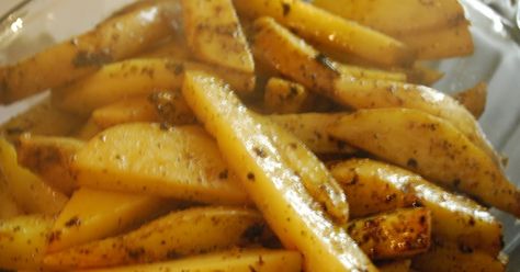 This recipe goes well with any chicken dish. I made it with Parmesan Chicken Tenders . serves 8 ( 4 points + ) 4 large Yukon Gold Pota... Vesuvio Potatoes, Parmesan Chicken Tenders, French Fries Recipe, From Scratch Recipes, Yukon Gold, Breaking Bread, Fries Recipe, Potato Sides, Parmesan Chicken