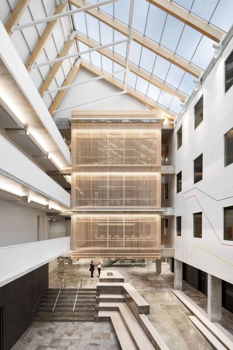 Atrium Design, Brutalist Buildings, Commercial Architecture, Press Kit, Architecture Photo, Office Building, Press Release, Common Area, Public Space