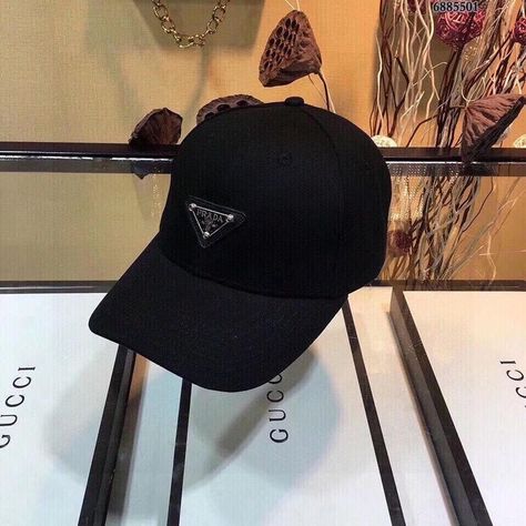 Designer Baseball Caps, Trendy Caps, White Bucket Hat, Luxury Hats, Caps For Men, Hats Fashion, Stylish Caps, Fashion Cap, Guys Clothing Styles