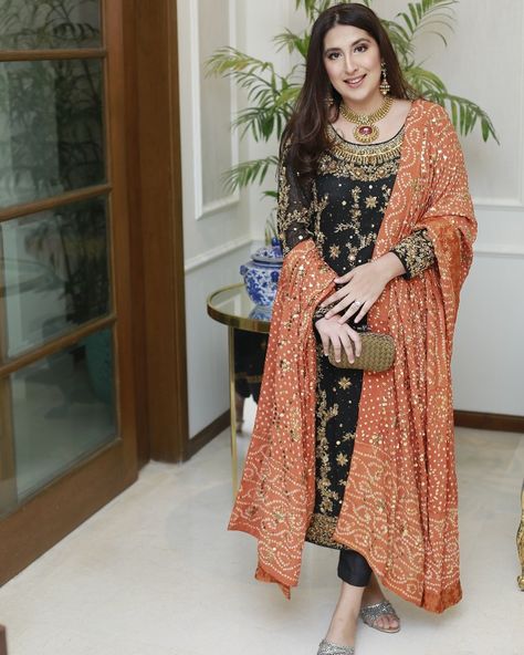 Sunday Times on Instagram: “Ansab Jahangir looking  beautiful in an intricately worked black outfit paired with their classic rust Chunri kaamdani  chaadar✨…” Ansab Jahangir, Dresses Design, Desi Wedding, Straight Line, Wedding Shoot, Black Outfit, Wedding Season, Houston, Toronto