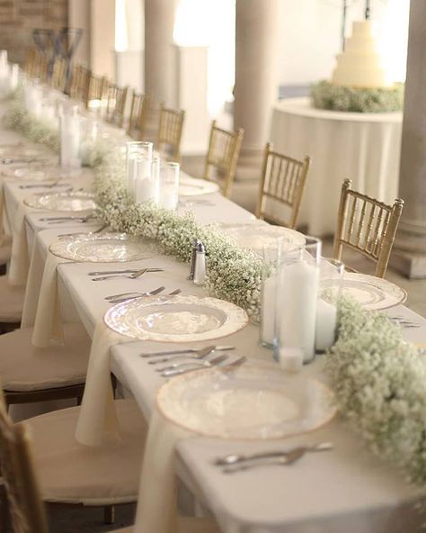 Elegant & Understated Gypsophila As Wedding Decor ~ LOVE this baby's breath garland adorning the head table! Floral Verde Gypsophila Wedding, Rustic Wedding Decorations, Head Table Wedding, Wedding Floral Centerpieces, Wedding Table Decorations, Wedding Decor Elegant, Head Table, Long Table, Wedding Table Centerpieces