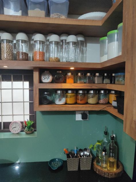 Indian Kitchen Storage Ideas For Small Spaces, Small Utility Area Ideas Indian, Small Indian Kitchen Organisation, Simple Small Kitchen Ideas Indian, Small Kitchen Decor Indian, Small Home Interior Design Indian, Indian Kitchen Decor Ideas, Small Kitchen Table Ideas, Indian Kitchen Interior