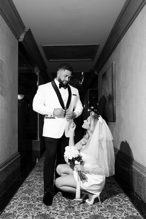 Black and white photo of a bride and groom posing in the hallway of Golden Nugget in Las Vegas. See more editorial elopement photos, Las Vegas hotel elopement ideas, and Las Vegas elopement photography. Book Kyra as your elopement photographer at riskyexposurephotography.com! Vegas Elopment Photoshoot, Golden Nugget Las Vegas, Cake And Champagne, Vegas Elopement Ideas Photography, Little White Chapel Vegas Wedding, Vegas Elopement Elvis, Hotel Elopement, Editorial Elopement, Little White Wedding Chapel Las Vegas