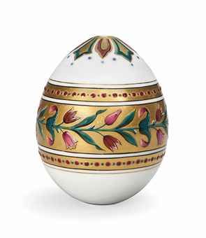 A RUSSIAN PORCELAIN EASTER EGG, PROBABLY BY THE IMPERIAL PORCELAIN FACTORY, CIRCA 1870. Of Pan-Slavic design, decorated in raised enamels with foliage reserved against a gilt ground, between two bands of dots. Digital Graphics Art, Egg Decor, Russian Porcelain, Pysanky Eggs, Russian Folk Art, Decorating Home, Easter Egg Designs, Porcelain Eggs, Egg Crafts