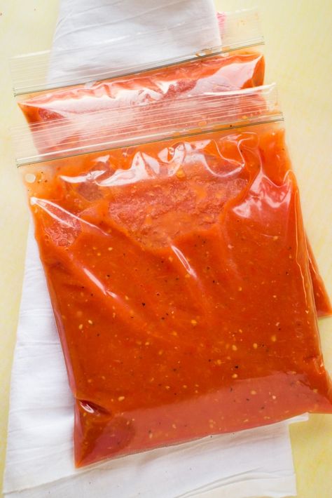 Freezing Tomato Sauce In Freezer Bags Freezer Tomato Sauce, Roma Tomato Sauce, Roma Tomato Recipes, Freezing Tomatoes, Roma Tomato, Pressure Canning Recipes, Cherry Tomato Sauce, Fresh Tomato Recipes, Garden Tomatoes