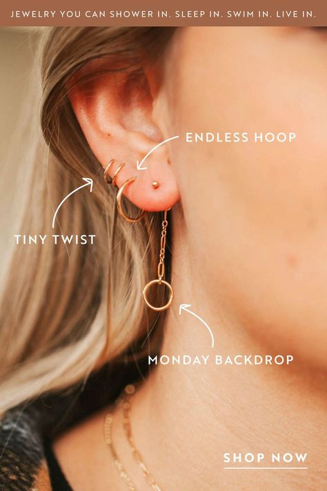 Monday Backdrop earrings with Endless Hoop earrings and Tiny Twist earrings by Hello Adorn. Minimalist Ear Piercings, Men's Piercings, Piercings Ear, Horseshoe Earrings, Cool Ear Piercings, Cute Ear Piercings, Ear Party, Triangle Studs, Jewelry Minimalist