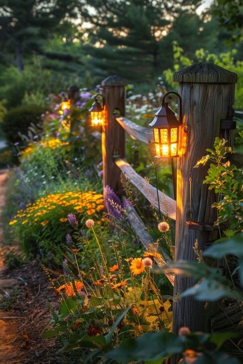 ... Solar Light Ideas, Autumn Aesthetic Cozy, Garden Fence Ideas, Cozy Garden, Light Ideas, Veg Garden, Night Garden, Cottage Art, Garden Photography