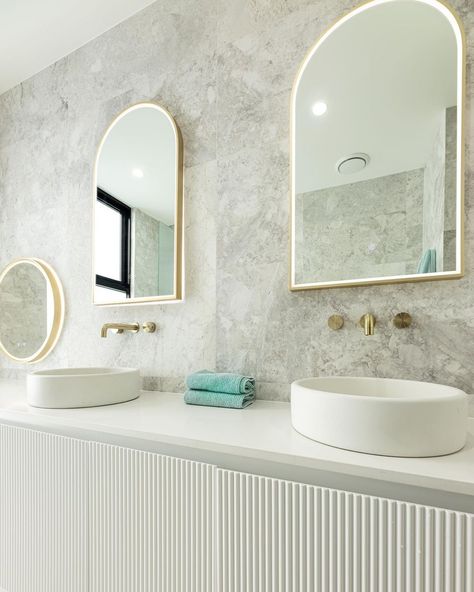 Brushed Gold Tapware Bathroom, Bathroom With Double Vanity, Gold Mirror Bathroom, Arch Mirror Bathroom, Monday Morning Blues, White Marble Design, Sophisticated Bathroom, Bathroom Tapware, Bathroom Mirror Lights