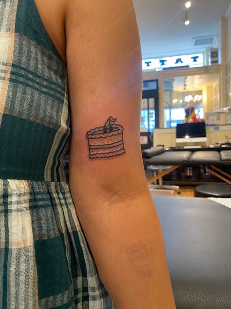 Cake Tattoo, Fun Tattoos, Cartoon Tattoo, Tattoo Aesthetic, Cartoon Tattoos, Aesthetic Tattoo, Small Tattoo, Tattoo Tattoo, Tattoo Inspo