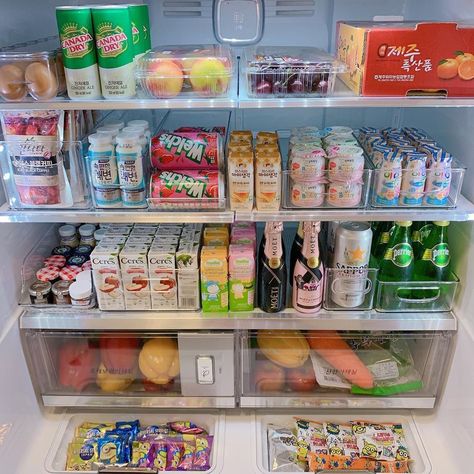 Healthy Fridge, Pantry Fridge, Pantry Organisation, House Organisation, Kitchen Organization Pantry, Kitchen Organisation, Kitchen Pantry Design, Refrigerator Organization, Fridge Organization