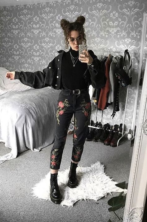 Perfect Winter Outfit, Instagram Baddie, Stil Boho, Look Rock, Looks Black, Pinterest Outfits, Winter Trends, Soft Grunge, Grunge Style