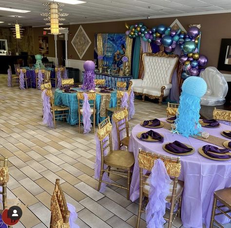 Mermaid Baby Shower Ideas, Under The Sea Quinceanera Theme, Mermaid Baby Shower Decorations, Sea Baby Shower Theme, Mermaid Baby Shower Theme, Little Mermaid Wedding, Baby Shower Party Themes, Baby Announcement Photoshoot, Mermaid Birthday Party Decorations