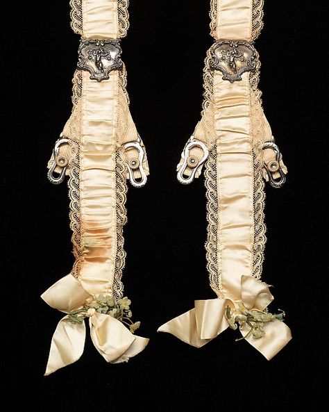 Wedding corset Department Store: (attributed) Lord & Taylor (American, founded 1826) Date: ca. 1903 Culture: American Medium: silk, bone, metal, elastic Dimensions: Length at CF: 14 in. (35.6 cm) Vintage Garter, Taylor Wedding, Wedding Corset, Edwardian Wedding, Fashion Silhouette, Antique Fashion, Gibson Girl, Costume Collection, Edwardian Fashion