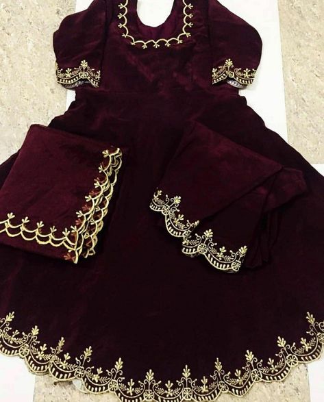 Designer Suits For Wedding, Velvet Suit Design, Velvet Dress Designs, Girls Dress Sewing Patterns, African Dresses For Kids, Designer Kurti Patterns, Womens Trendy Dresses, Beautiful Dress Designs