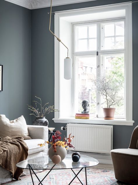 my scandinavian home: A Swedish Home With The Loveliest Earthy Blue Walls Earthy Blue, Scandinavian Decor Living Room, Swedish Home, My Scandinavian Home, Earthy Home Decor, Room Blue, Swedish House, Trendy Living Rooms, Living Room Scandinavian