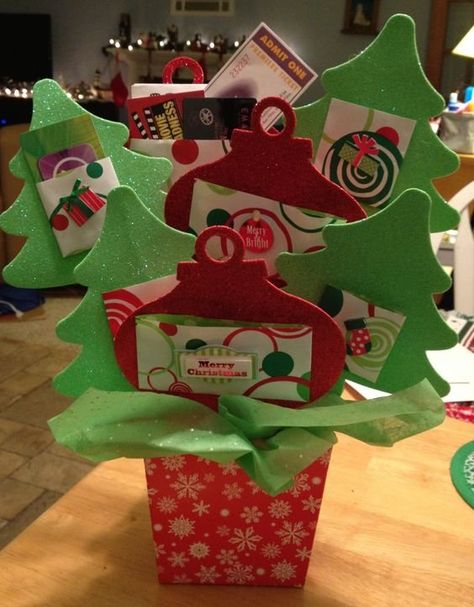 Christmas Gift Card Presentation, Christmas Tree Gift Card Holder, Christmas Gift Ides, Gift Card Tree, Gift Card Basket, Kabob Sticks, Gift Card Bouquet, Gift Card Displays, Gift Card Presentation