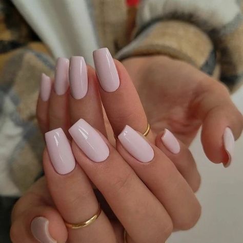 Beauty Hacks Nails, Trench Coat Outfit, Casual Nails, Work Nails, Classy Acrylic Nails, Coat Outfit, Instagram Nails, Acrylic Nails Coffin Short, Pink Acrylic Nails