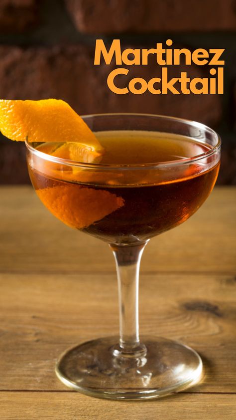 Sweet Vermouth Cocktails, Martinez Cocktail, Vermouth Cocktails, Sweet Martini, Easy Gin Cocktails, Vermouth Cocktail, Maraschino Liqueur, Sweet Vermouth, Spiced Fruit