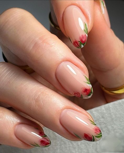 Floral Biab Nails, Lily Nail Art, Red Floral Nails, Flower Nails Simple, Roses Nails, Floral Manicure, Watercolor Nail Art, Hello Nails, Floral Nail Designs