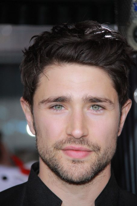 The Hottest Gay Guys in Hollywood: Matt Dallas is best known for his role in 'Kyle XY.' Matt Dallas, Jussie Smollett, Male Face, Famous Celebrities, Celebrities Male, In Hollywood, Close Up, Dallas, Hollywood