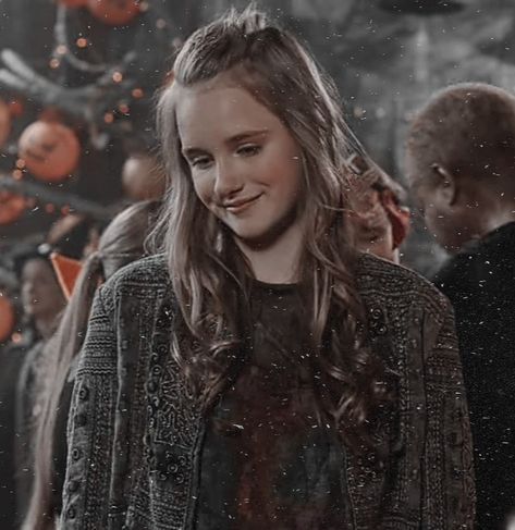 The Worst Witch Aesthetic, Worst Witch Aesthetic, Witch Pfp, The Fall Movie, Harry Potter Toms, Worst Witch, Sarah Sanderson, Famous Babies, Witch Characters