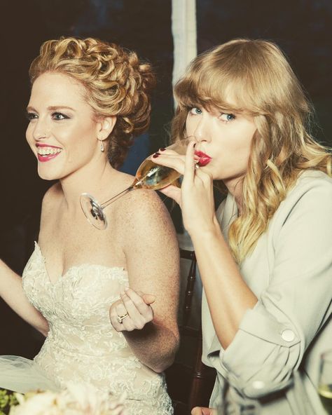 Abigail Anderson Lucier on Instagram: “Happiest of birthdays to this ray of light. To know you is to love you @taylorswift 💕” Taylor Swift, Swift, Love You, Tumblr