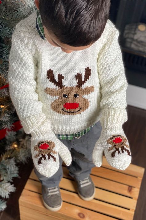 Reindeer Pullover and Mitts | Knit Childs Christmas Sweater Kit Kids Sweater Pattern, Christmas Knitting Patterns Free, Crochet Mittens Pattern, Knitted Christmas Jumpers, Crochet Sweater Design, Crochet Baby Gifts, Baby Boy Sweater, Mary Maxim, Baby Sweater Patterns