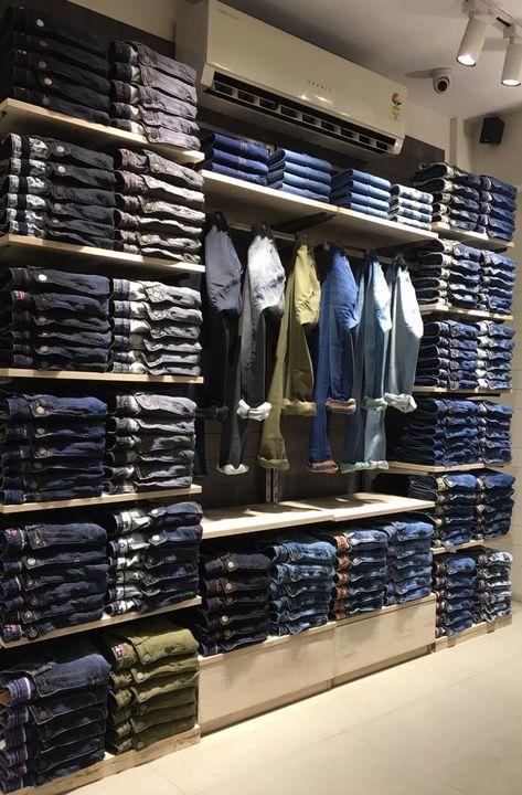 Pin by Gonza Lafu on negocio | Clothing store design, Kids clothing store design, Clothing store displays Store Design Clothing, Clothing Shop Interiors, Jeans Storage Ideas, Clothing Store Interior Design, Clothes Shop Design, Jeans Storage, Denim 2024, Kids Clothing Store Design, Clothing Boutique Interior