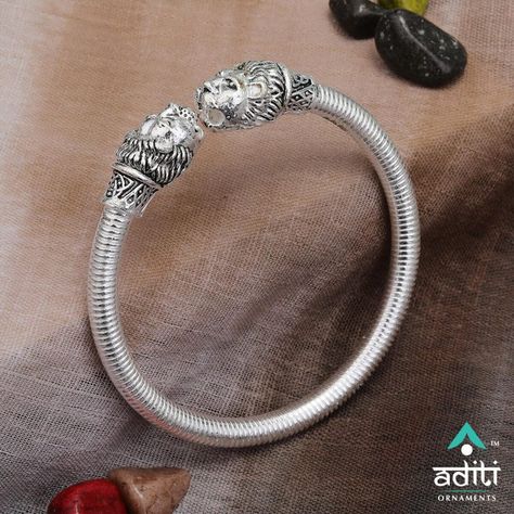 Silver Kada, Silver Payal, Team Photos, Casual Design, Front End, Silver Bangles, Silver Bracelets, Lion, Silver Bracelet