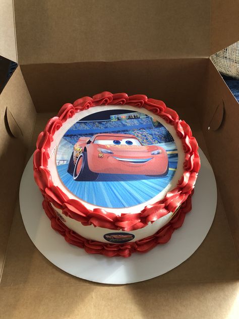 Lightning Mcqueen Cake Ideas, Lightening Mcqueen Cakes, Pastel Rayo Mcqueen, Lighting Mcqueen Birthday Party Ideas, Cake Mcqueen, Pastel Cars, Lighting Mcqueen Cake, F1 Cake, Mcqueen Car Cake