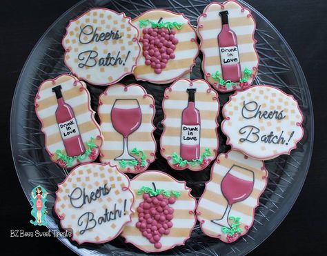 Wine cookies for a bachelorette party- BZ Bees Sweet Treats Decorated Sugar Cookies Christmas, Cookie Themes, Sugar Cookies Christmas, Wine Party Theme, Wine Cookies, Bachelorette Cookies, 25th Bday, Cookie Making, Cookies Theme