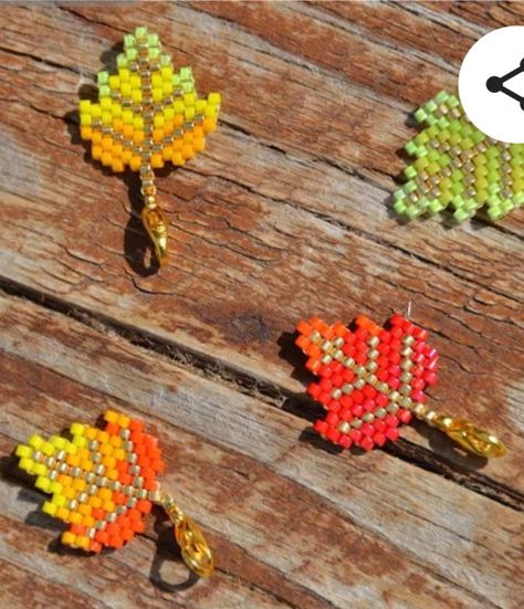 Beaded Flowers And Leaves, Leaf Beads Bracelet, Leaf Bracelet Pattern Seed Beads, Bracelet Fall Leave Bracelet, Small Beaded Flower Tutorial, Small Beaded Bracelets Tutorial, Seed Bead Projects, Jackson Wy, Fall Bead