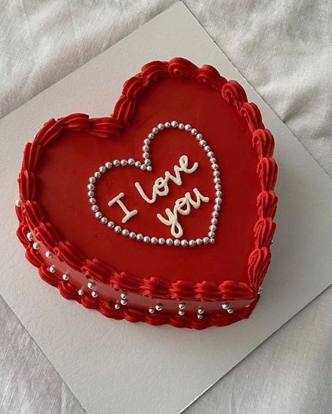 Buy or Send Heart Shape Cake Online in Jammu Heart Cake Design, Red Birthday Cakes, Cake For Boyfriend, Heart Shaped Cake, Happy Anniversary Cakes, Valentines Baking, Heart Cakes, Cake Name, Red Cake