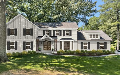 Modern Farmhouse Exterior: Paint Colors & Design Elements That Work - brick&batten Modern Farmhouse Exterior Paint Colors, Neutral Exterior Paint Colors, Farmhouse Exterior Paint, Pale Oak Benjamin Moore, Farmhouse Exterior Paint Colors, Spanish Mediterranean Homes, Benjamin Moore Exterior, Siding Styles, Pale Oak