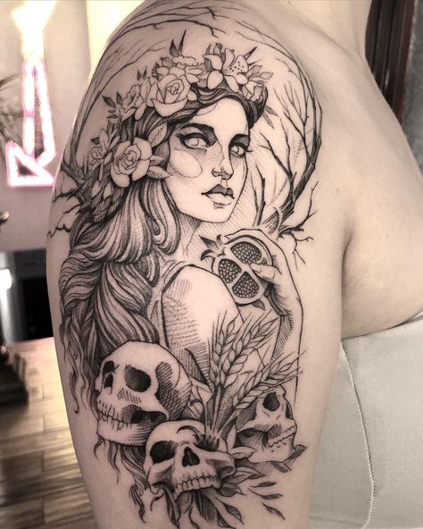 Best 25 Persephone Tattoo - Small Tattoos & Ideas Cerberus And Persephone, Powerful Women Tattoo, Beautiful Woman Tattoo, Tattoo Of A Woman, Persephone Tattoo, Greek Goddess Tattoo, Hades Tattoo, Aphrodite Tattoo, Persephone Art