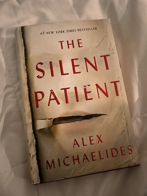 Alex Michaelides, The Silent Patient, Fiction Books Worth Reading, 100 Books To Read, Fantasy Books To Read, Unread Books, Recommended Books To Read, Audible Books, Top Books To Read