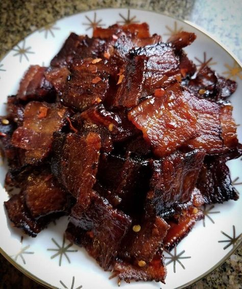 I know this is an unpopular opinion but I really don’t like bacon, I don’t hate it and will definitely enjoy a BLT every now and then but it’s just not a favorite food of mine. That being said, I do really enjoy this recipe, could be the bourbon, or the kick of the red pepper, whatever it is, I enjoy this and so does everyone else that tries it! Making this takes a little time and patience and don’t skimp on the red pepper it really balances perfect with the other ingredients to make… Easy Blueberry Bread, Bacon Bites, Bourbon Bacon, Baked Teriyaki Chicken, Jimmy Dean Sausage, Unique Appetizers, Egg Bites Recipe, Stuffed Jalapenos With Bacon, Bacon Lover