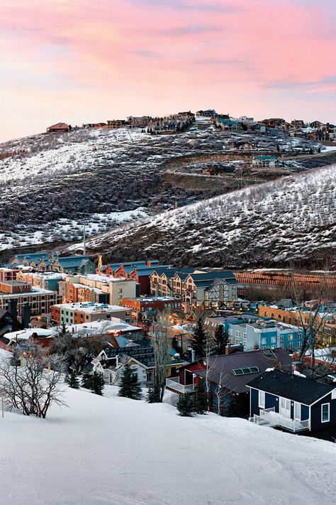 City Guide: Park City, Utah | Virtuoso Utah Travel Winter, Salt Lake City Utah Winter, Park City Utah Winter, Park City Ski, Park City Skiing, Ski Park, Utah Winter, Utah Skiing, Drink Shop