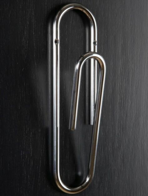 paper clip hook Antique Coat Rack, Coat Hanger Hooks, Interior Door Knobs, Diy Home Interior, Coat Hooks Wall Mounted, Stylish Floor Lamp, Art Studio Design, House Organisation, Bag Hook